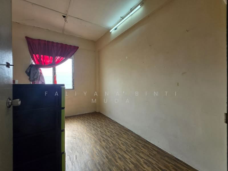 Apartment for Sale at Apartment Kasawari - Faliyana binti Muda - PropertyGuru.com.my