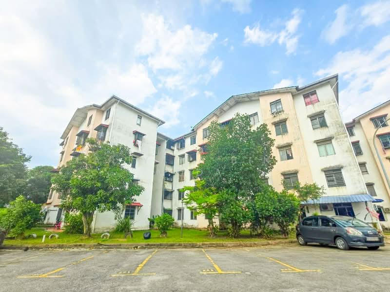 Apartment for Sale at Apartment Kasawari - Faliyana binti Muda - PropertyGuru.com.my