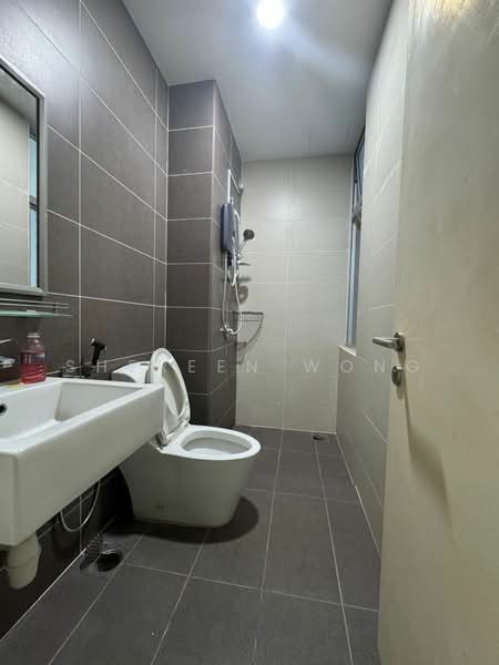 Service Residence for Rent at Sky Habitat - Shereen Wong - Bathroom - PropertyGuru.com.my