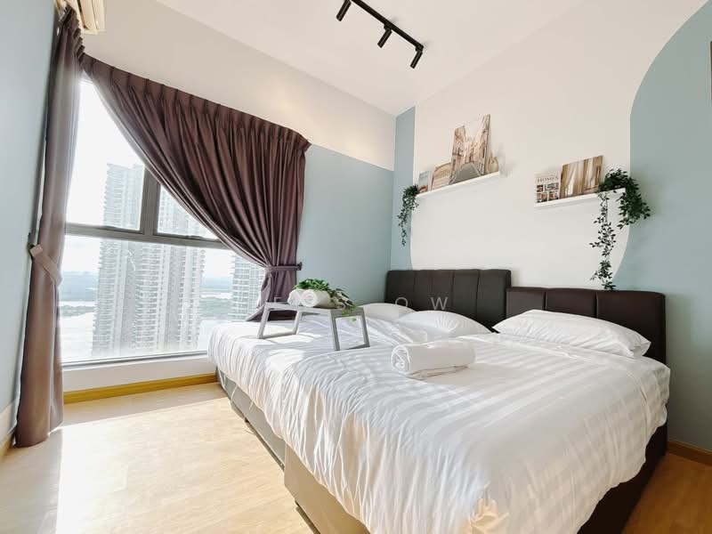 Condominium for Sale at Lovell @ Country Garden Danga Bay - Jess Ow - Bedroom - PropertyGuru.com.my