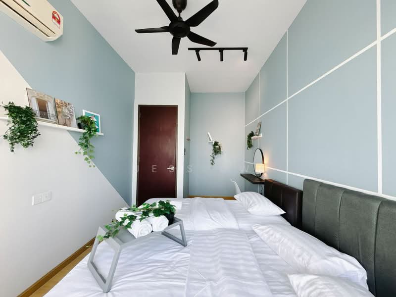 Condominium for Sale at Lovell @ Country Garden Danga Bay - Jess Ow - Bedroom - PropertyGuru.com.my
