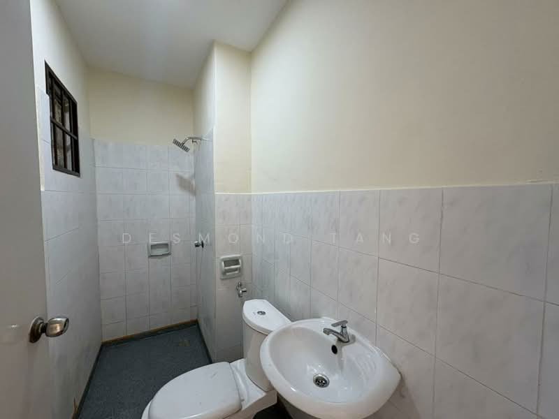 Condominium for Sale at Amandari - Desmond Tang - Bathroom - PropertyGuru.com.my