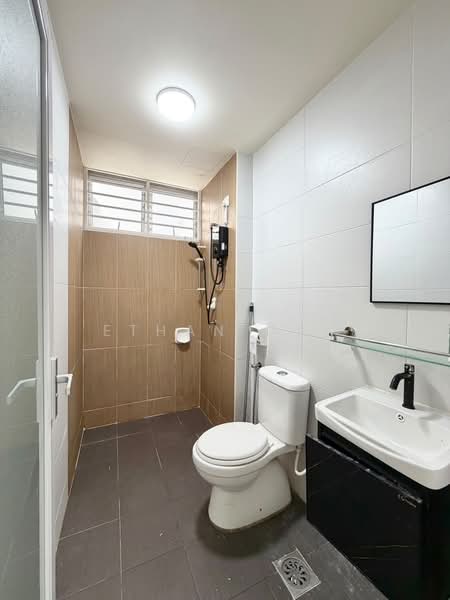 Pangsapuri untuk Disewa di Larkin Heights - Ethan Gan - PropertyGuru.com.my