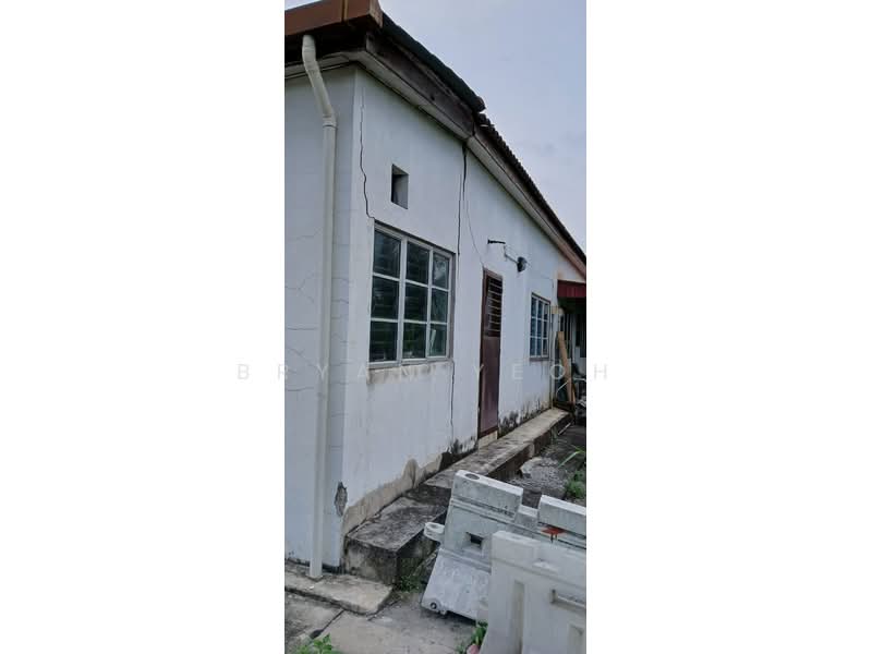 Rumah Teres untuk Dijual di Taman Anugerah (Shah Alam) - Bryan Yeoh - Exterior - PropertyGuru.com.my