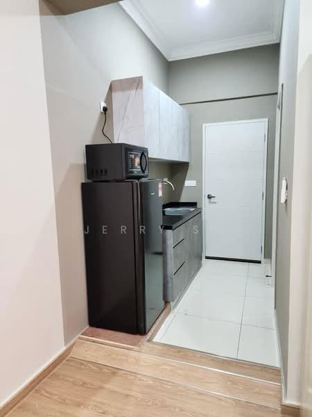 Kondominium untuk Disewa di The Amarene - Jerry So - Kitchen - PropertyGuru.com.my