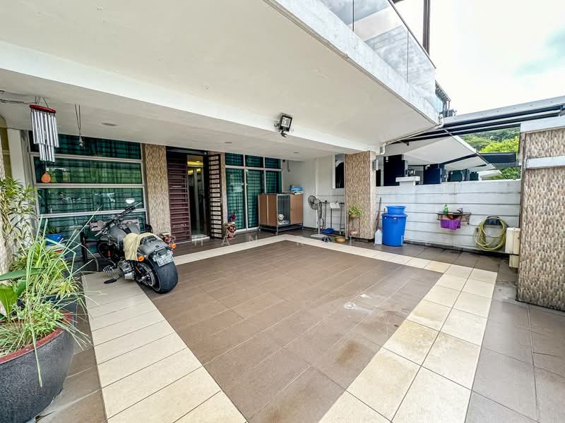 Rumah Teres 2.5 Tingkat untuk Dijual di USJ Heights (Subang Jaya) - Farhan Rafael - Exterior - PropertyGuru.com.my
