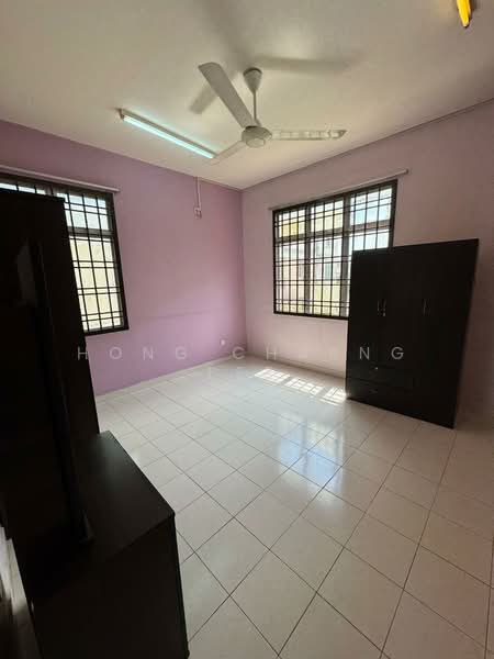 Rumah Bandar untuk Disewa di Johor Bahru (Johor) - Hong Charng Lee - Bedroom - PropertyGuru.com.my
