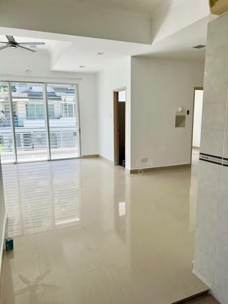 Rumah Bandar untuk Dijual di Batu Caves (Selangor) - Sabirin Ahmad - Living Room - PropertyGuru.com.my