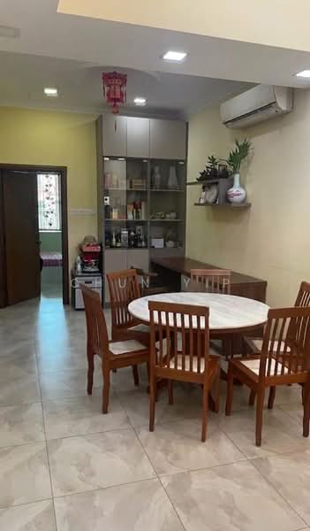 Rumah Teres 1 Tingkat untuk Dijual di Taman Ehsan (Kepong) - Chun Yip - Dining Room - PropertyGuru.com.my