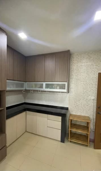 1-storey Terraced House for Sale in Taman Ehsan (Kepong) - Chun Yip - Kitchen - PropertyGuru.com.my