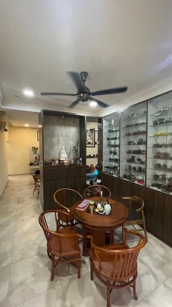 1-storey Terraced House for Sale in Taman Ehsan (Kepong) - Chun Yip - Living Room - PropertyGuru.com.my