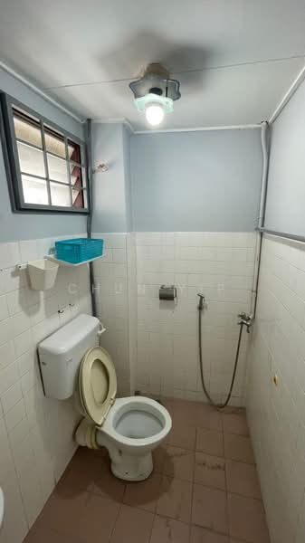 2.5-storey Terraced House for Sale in Taman Sri Sinar (Segambut) - Chun Yip - Bathroom - PropertyGuru.com.my