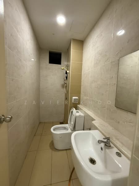 Service Residence for Rent at D'Summit Residences - ZAVIER KHOO - Bathroom - PropertyGuru.com.my