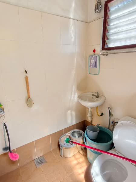 1-storey Terraced House for Sale in Kepong (Kuala Lumpur) - Chun Yip - Bathroom - PropertyGuru.com.my