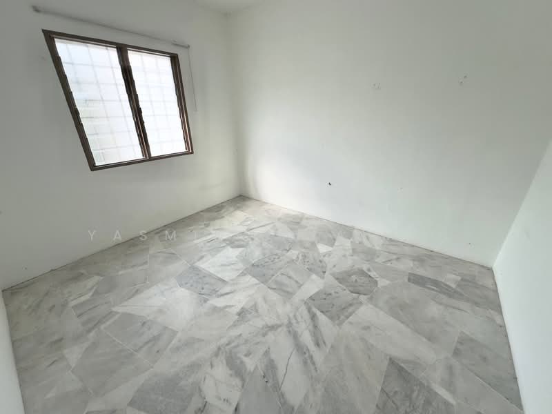 2-storey Terraced House for Sale in Taman Mega Jaya (Ampang) - Yasmin Sulaiman - Interior - PropertyGuru.com.my