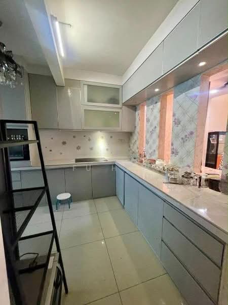 3-storey Terraced House for Sale in Taman Bayu Aman (Butterworth) - FU HOW - Kitchen - PropertyGuru.com.my