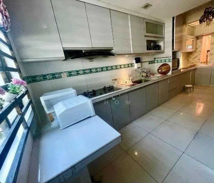 3-storey Terraced House for Sale in Taman Bayu Aman (Butterworth) - FU HOW - Kitchen - PropertyGuru.com.my