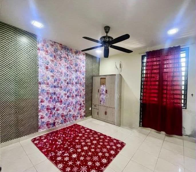 3-storey Terraced House for Sale in Taman Bayu Aman (Butterworth) - FU HOW - Bedroom - PropertyGuru.com.my