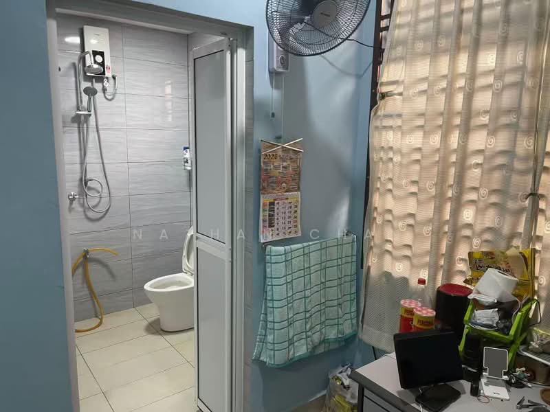 Rumah Teres 2 Tingkat untuk Dijual di Taman Daya (Johor Bahru) - Nathan Chan - PropertyGuru.com.my