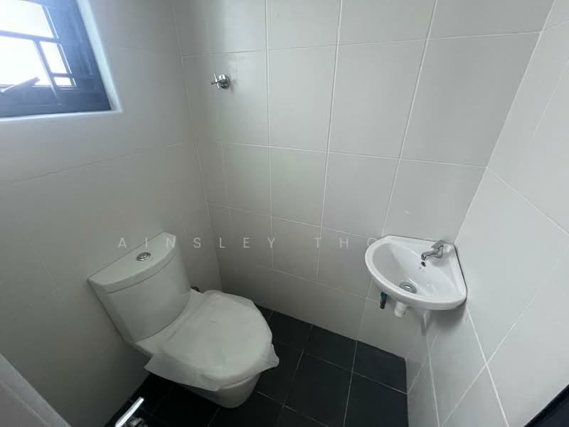 Rumah Teres untuk Dijual di Bandar Seri Botani (Ipoh) - Ainsley Thong - Bathroom - PropertyGuru.com.my