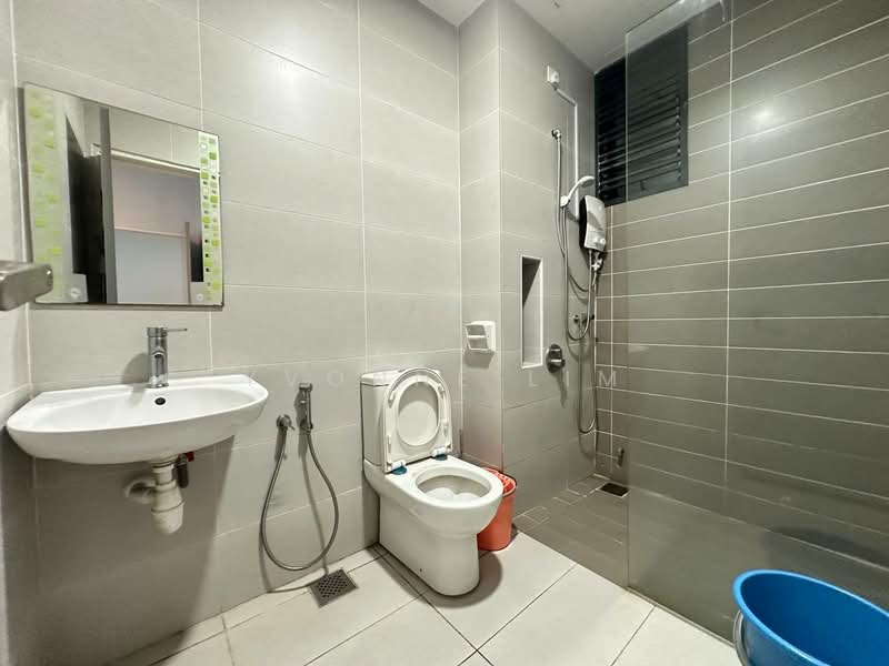 Service Residence for Sale at PARC Regency (Residensi Masai) - Yvonne Lim - Bathroom - PropertyGuru.com.my