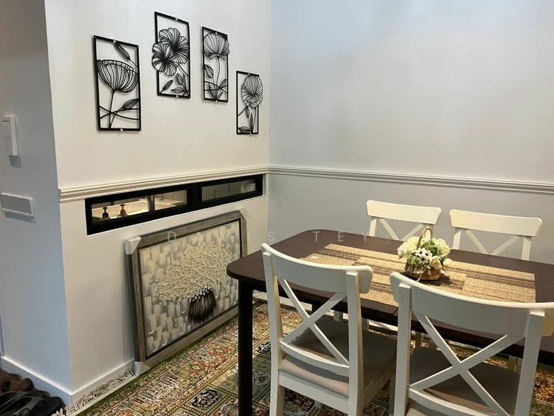 Service Residence for Sale at Scarletz Suites @ KL City Centre - Davis Tey - PropertyGuru.com.my