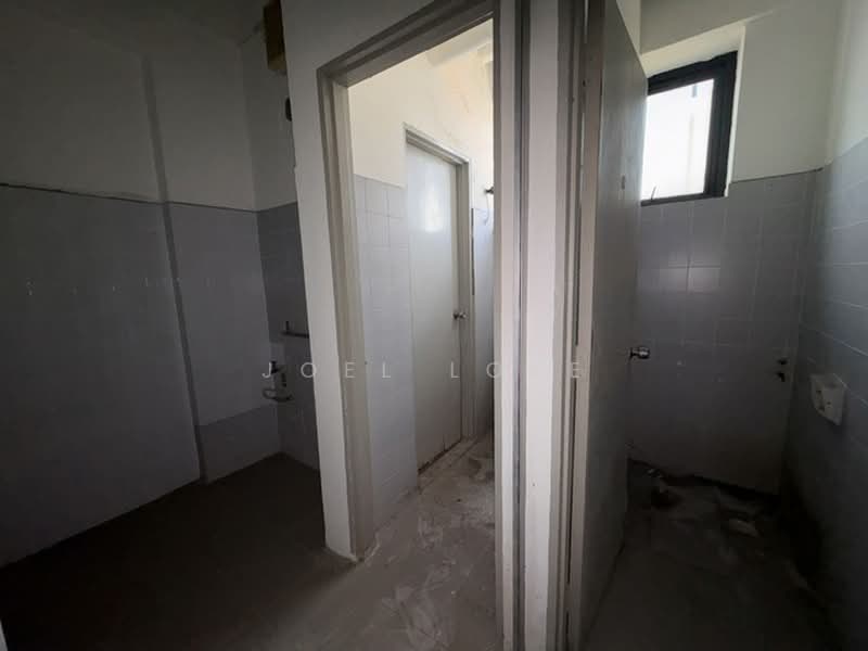Pejabat untuk Dijual di Kelana Jaya (Petaling Jaya) - Joel Loke - Bathroom - PropertyGuru.com.my