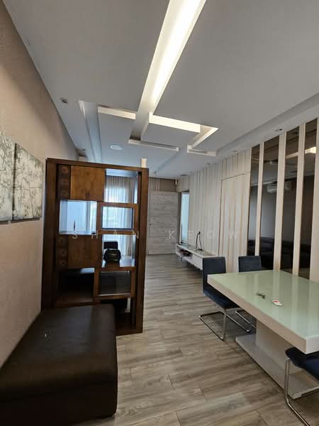 Servis Apartment untuk Disewa di Saville @ Melawati - Shan Keow - Living Room - PropertyGuru.com.my