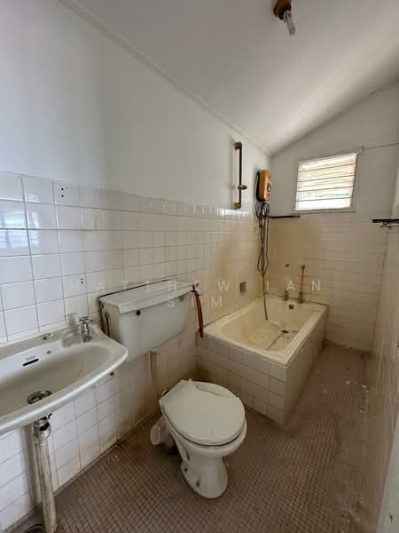 Bungalow for Sale in Kampung Tunku (Petaling Jaya) - Matthew Ian Sim - PropertyGuru.com.my