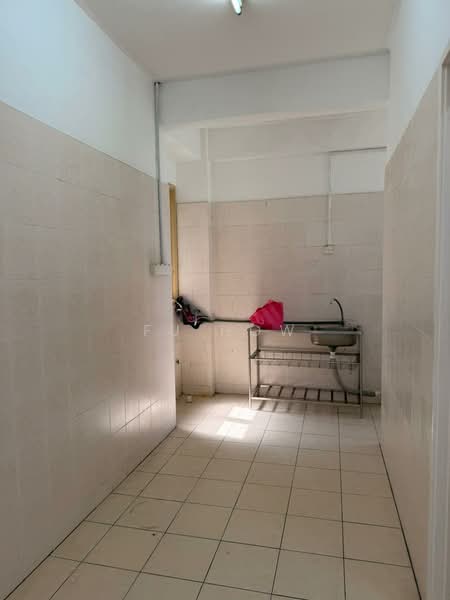 Pangsapuri untuk Dijual di Delima Intan Apartment - FU HOW - Kitchen - PropertyGuru.com.my