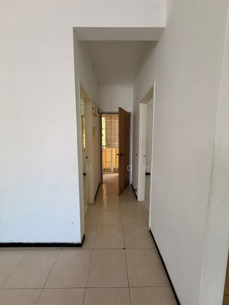 Pangsapuri untuk Dijual di Delima Intan Apartment - FU HOW - Corridor - PropertyGuru.com.my