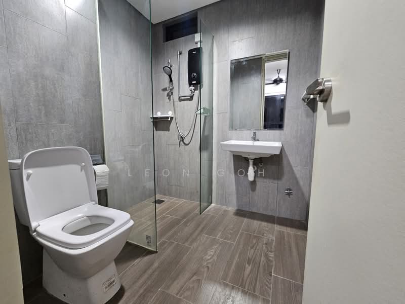 Servis Apartment untuk Disewa di Geo Bukit Rimau - Leon Goh - Bathroom - PropertyGuru.com.my