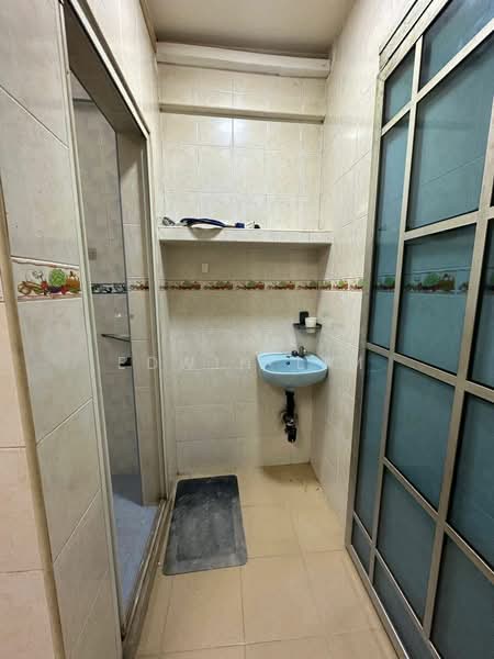 2-storey Terraced House for Rent in Johor Bahru (Johor) - Edwin Lim - Bathroom - PropertyGuru.com.my