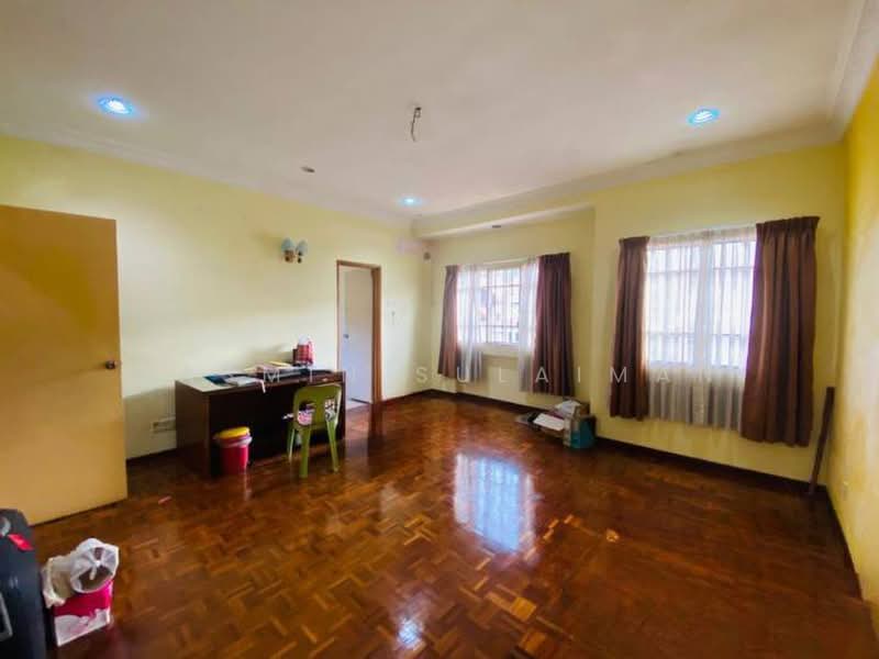 2-storey Terraced House for Sale in Alam Damai (Cheras) - Yasmin Sulaiman - Study - PropertyGuru.com.my