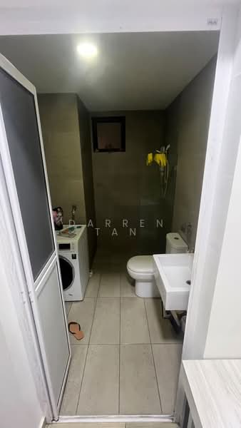 Service Residence for Rent at Kenwingston Square Garden - Darren Tan - Bathroom - PropertyGuru.com.my