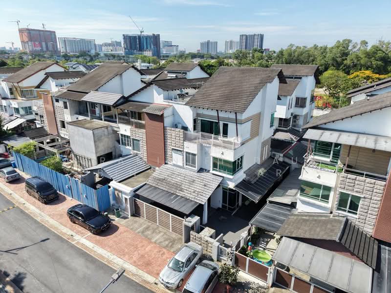 Rumah Berkembar untuk Dijual di Shah Alam (Selangor) - Akramin Firdaus Bin Mokhtar - PropertyGuru.com.my