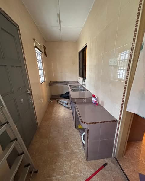 2-storey Terraced House for Sale in Kuantan (Pahang) - Soon Yen Loo - Kitchen - PropertyGuru.com.my