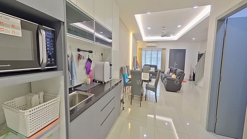2-storey Terraced House for Rent in Setia Alam (Selangor) - Adelyn Wong - Kitchen - PropertyGuru.com.my