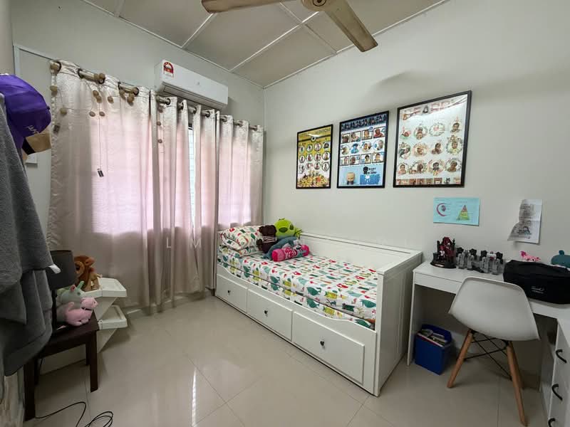 2-storey Terraced House for Sale in Taman Impian Jaya (Kajang) - Ilman Nahri - Bedroom - PropertyGuru.com.my