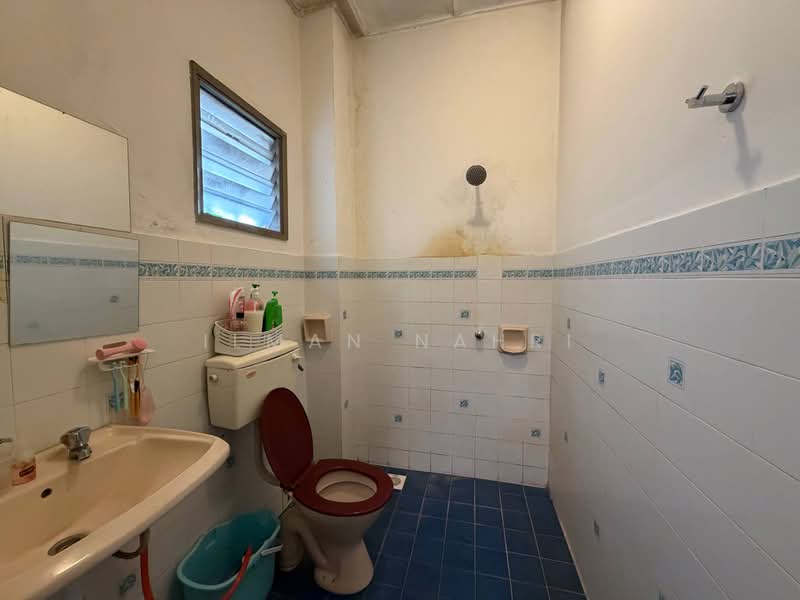 2-storey Terraced House for Sale in Taman Impian Jaya (Kajang) - Ilman Nahri - Bathroom - PropertyGuru.com.my