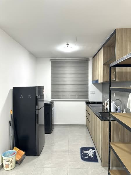 Service Residence for Rent at Savana @ Utropolis - Angeline Tio - Kitchen - PropertyGuru.com.my