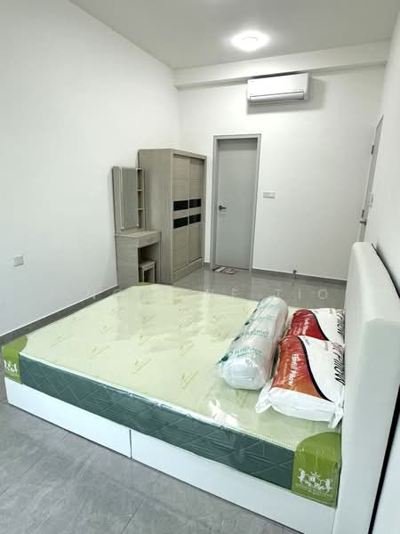 Service Residence for Rent at Savana @ Utropolis - Angeline Tio - Bedroom - PropertyGuru.com.my