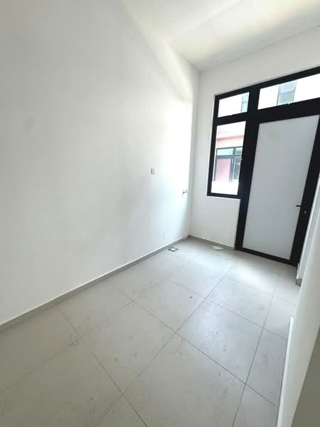 Rumah Berkembar untuk Dijual di Taman Gaya (Ulu Tiram) - Wee Howe - Interior - PropertyGuru.com.my