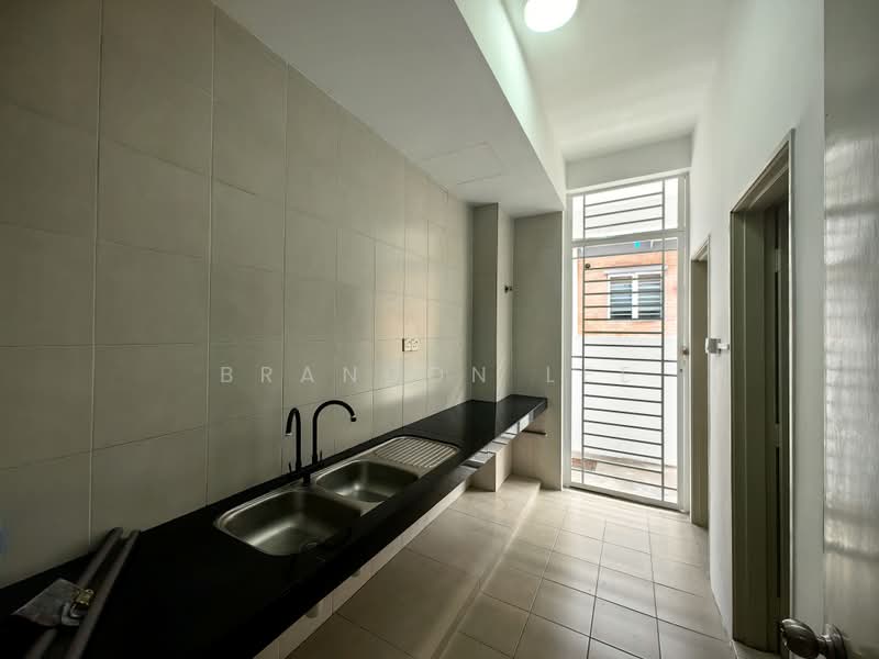 2-storey Terraced House for Sale in Goodview Heights (Kajang) - Brandon Lee - Kitchen - PropertyGuru.com.my