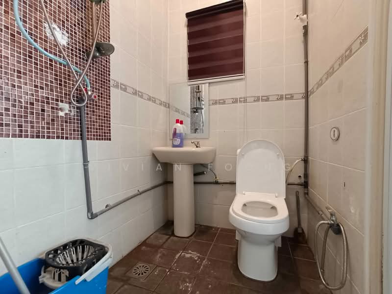 Apartment for Rent at Kings Height - Vivian Foong - Bathroom - PropertyGuru.com.my