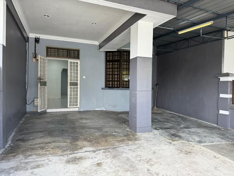 Rumah Teres 2 Tingkat untuk Dijual di Taman Daya (Johor Bahru) - Jaz Lee - PropertyGuru.com.my