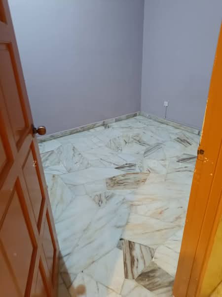 Rumah Teres 1 Tingkat untuk Disewa di Taman Bukit Mewah (Kajang) - Zamri Yusoff - Interior - PropertyGuru.com.my