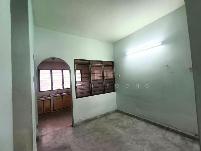 Rumah Bandar untuk Disewa di Taman Pengkalan Barat (Ipoh) - Vivian Foong - Kitchen - PropertyGuru.com.my