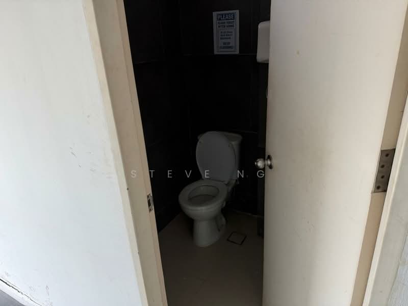 Office for Rent in Bangsar Utama (Bangsar) - Steve Ng - Bathroom - PropertyGuru.com.my