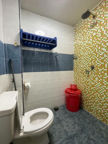 1-storey Terraced House for Sale in Bukit Sekilau (Kuantan) - Soon Yen Loo - Bathroom - PropertyGuru.com.my